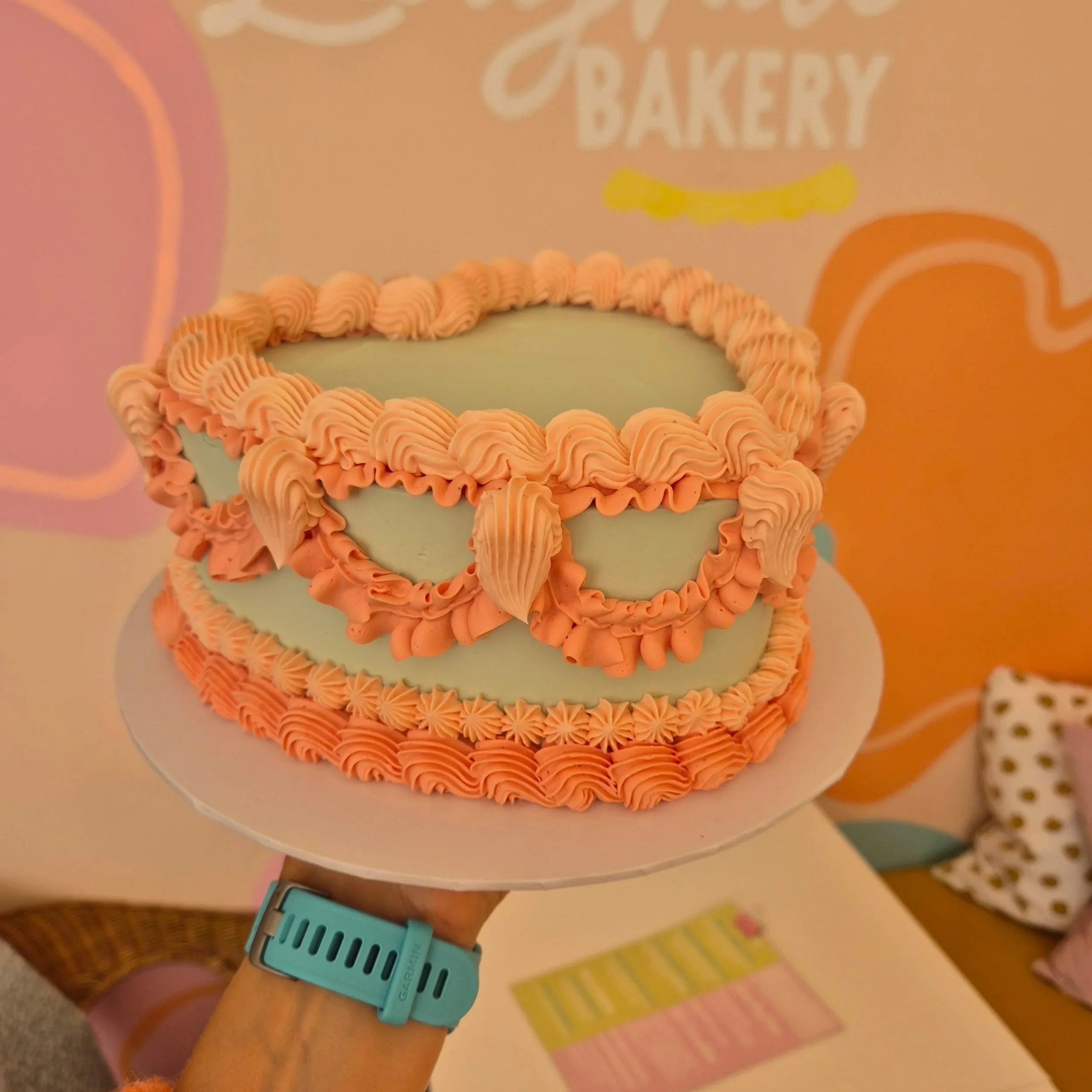 Vintage heart cakes from £75