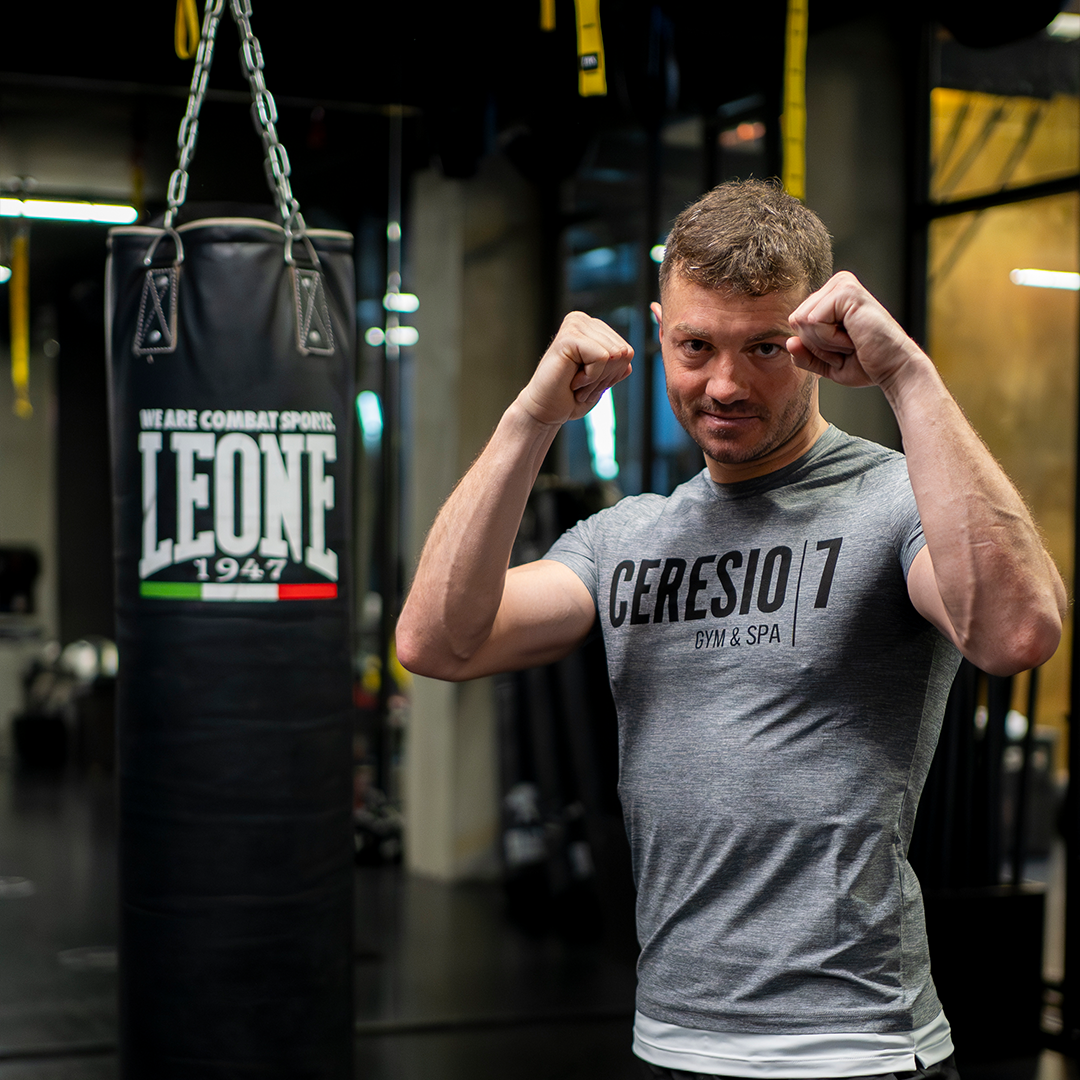 NEW KICKBOXING CLASS