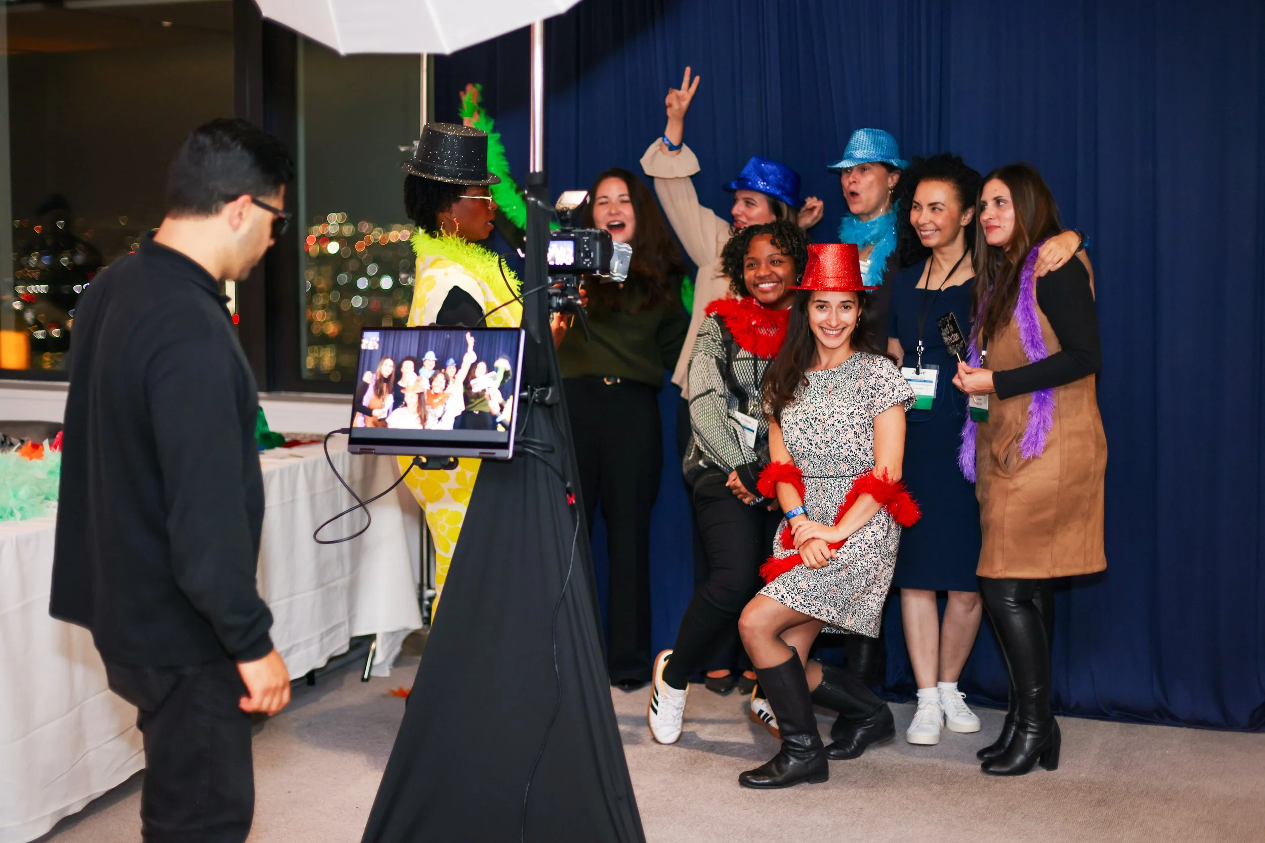 touchscreen photobooth