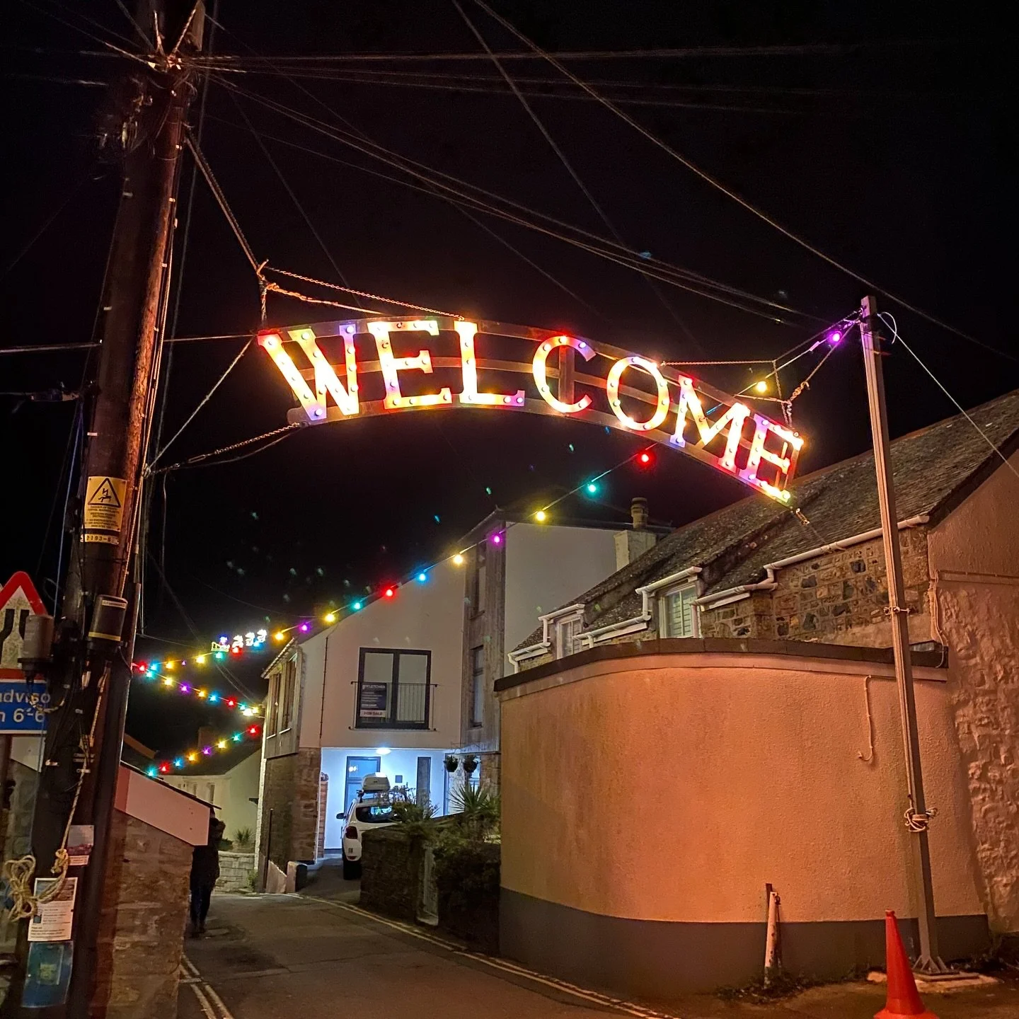 🎄✨Welcome To Mousehole Harbour Lights ✨🎄

🎄✨ 🎁🎅🐙

#merrychristmas
#December
#mouseholeharbourlights
#mousehole
#mouseholelights
#mouseholeharbour
#cornwall
#ukchristmaslights
#cornwall
