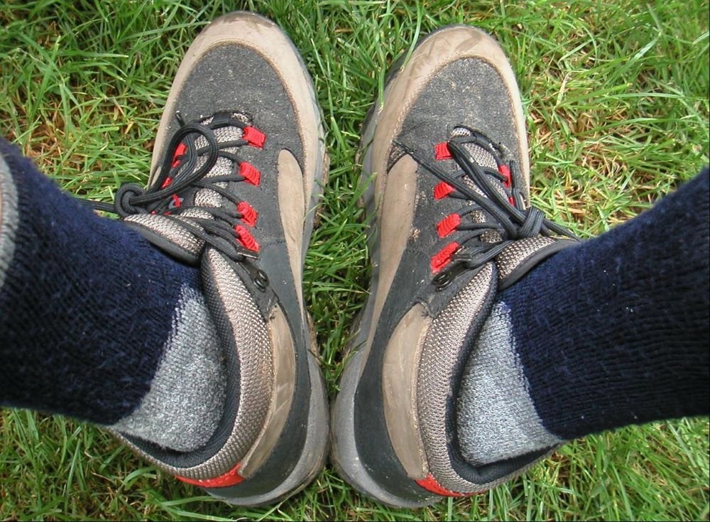 Can You Wear Hiking Boots Without Socks?