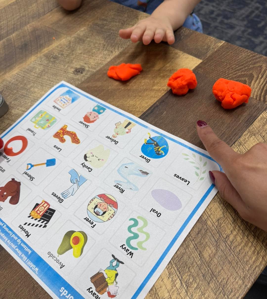 Multi-sensory approaches, using touch, sight, and sound together, activate multiple areas of the brain, which supports stronger language learning and generalization. 🌟

#PediatricSpeechTherapy #SpeechTherapistFortLauderdale #SpeechTherapyBroward #Sp
