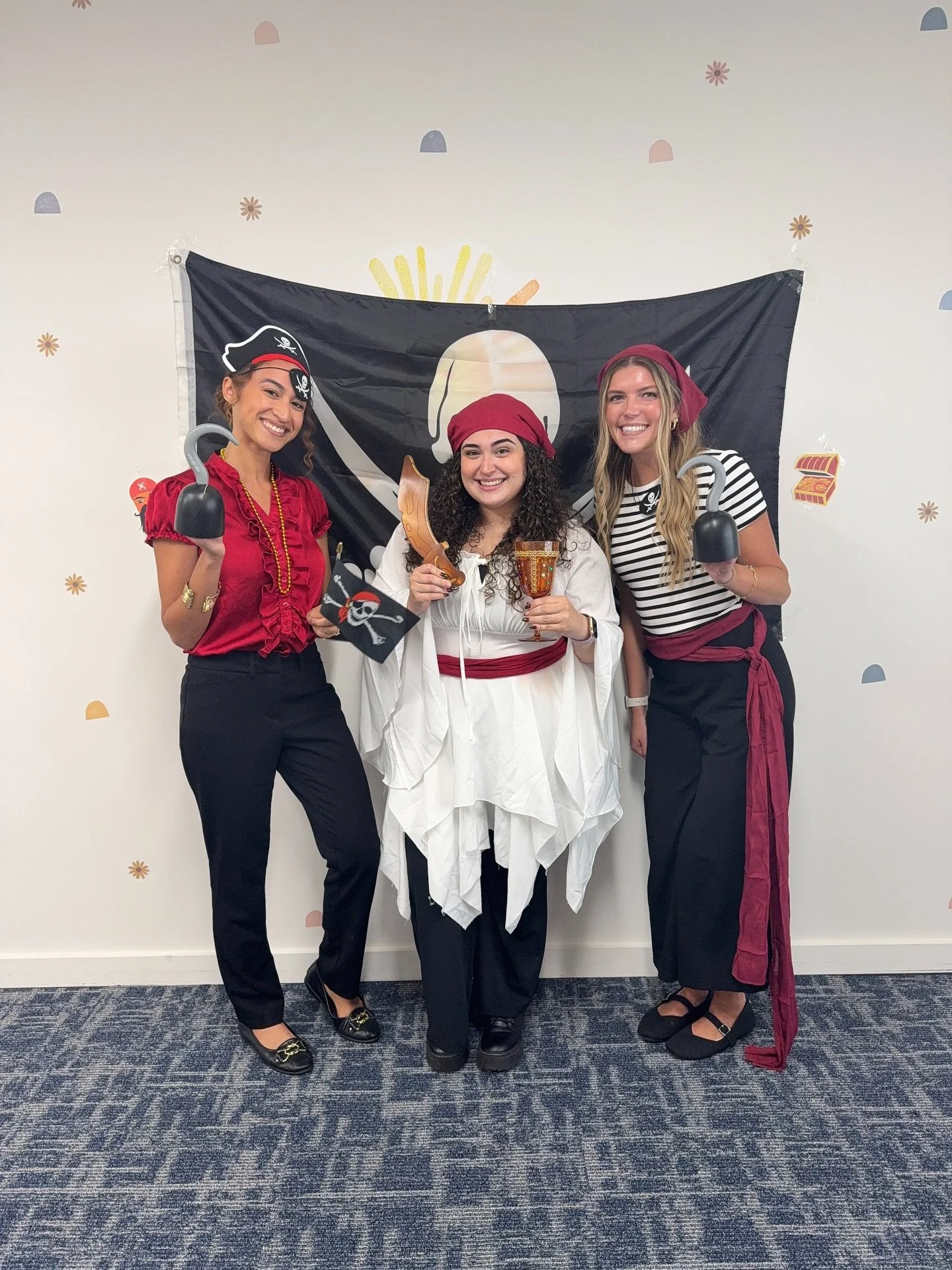 Arrrggg! Even pirates practice their speech sounds! 🏴&zwj;☠️

#ParadiseSpeechTherapy #FortLauderdaleMoms #SouthFloridaMoms #BrowardMoms #EarlyIntervention #PediatricSpeechTherapy #SpeechTherapyForKids #SLPforToddlers #ToddlerDevelopment #ChildDevelo