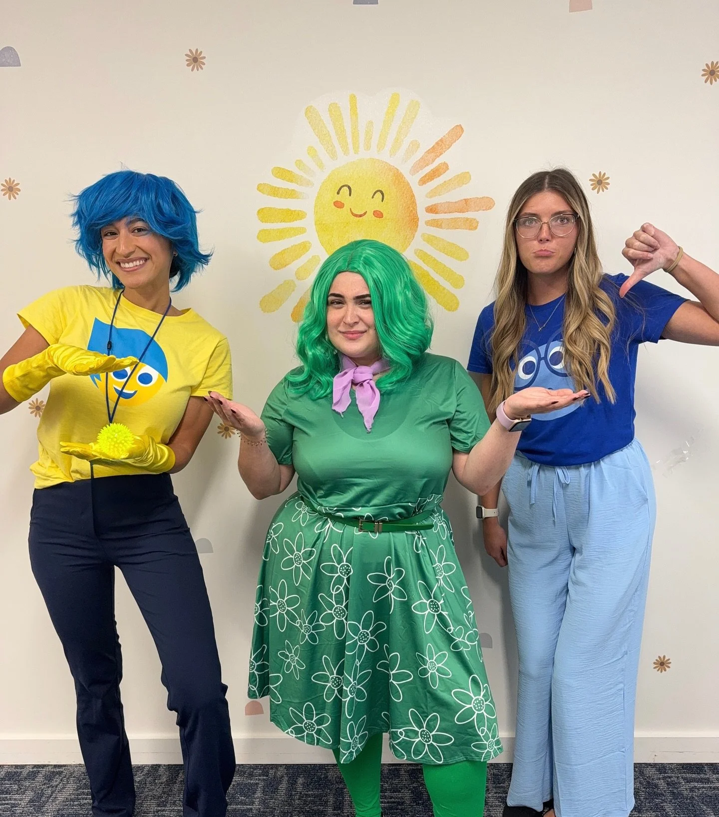 Helping little ones understand emotions&hellip; by becoming them🤣 Joy showed up,Disgust had opinions, and Sadness&hellip; well, she&rsquo;s doing her best. 

#ParadiseSpeechTherapy #FortLauderdaleMoms #SouthFloridaMoms #BrowardMoms #EarlyInterventio