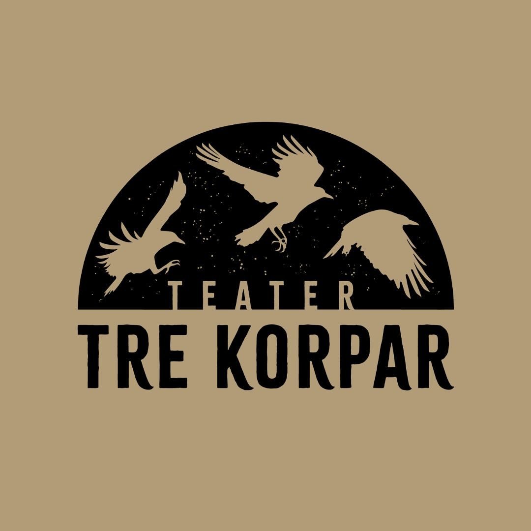 Teater Tre Korpar blir till! 🎭

I vintras fick jag en id&eacute; till ett frigruppsprojekt. 💡 Skulle precis somna och klottrade ner id&eacute;en p&aring; ett block bredvid s&auml;ngen. Det fina med f&ouml;retagandet, tycker jag, &auml;r att det lik