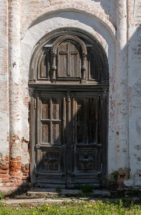 WHO CLOSED THE CHURCH DOORS?