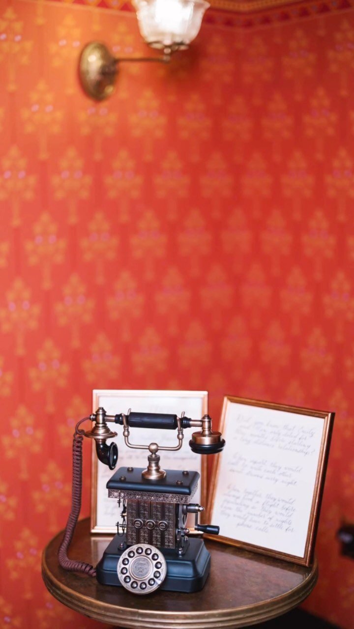 This is the most unique guest book I’ve ever seen! Guests left voice messages on this (gorgeous) vintage rotary phone in stead of leaving a note in a book. Would you do this at your wedding?
.
For custom calligraphy or wax seal inquiries, emai