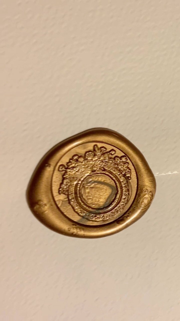 I’m just in complete awe with the artistic direction this bride has taken for their wedding. I can’t wait to show it all off come January 2023!
.
For calligraphy and wax seal inquiries, email penstationcalligraphy@gmail.com
.
#calligraph