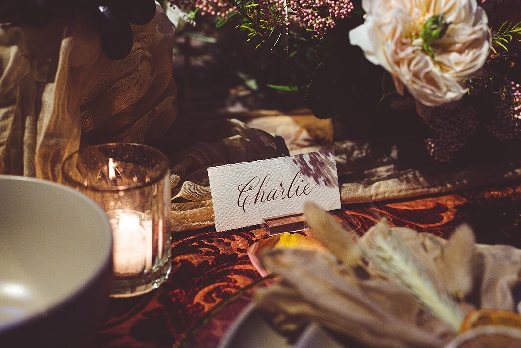 Thank you to everyone who attended our Petals & Punch event on Tuesday! We had such a blast and are humbed at the outpouring of love and positive feedback! Definitely keep an eye out for our next event!
.
.
Venue: @thepinkmoonbk
Florals: @rebecc