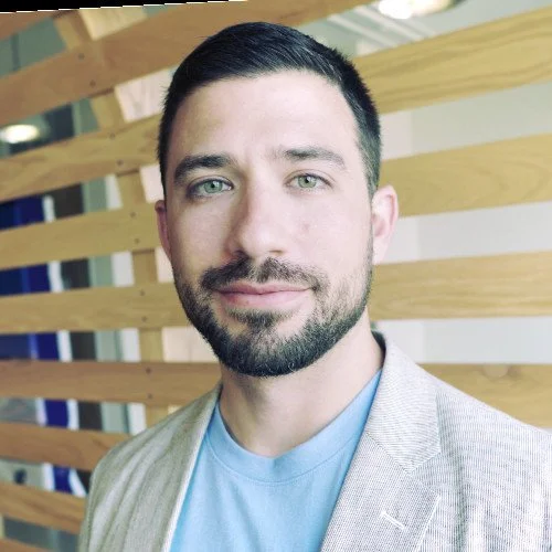 Episode 10. Let's bring the government to the 21st Century. Discussing federal technology investments with Jake Kramer at FedTech.