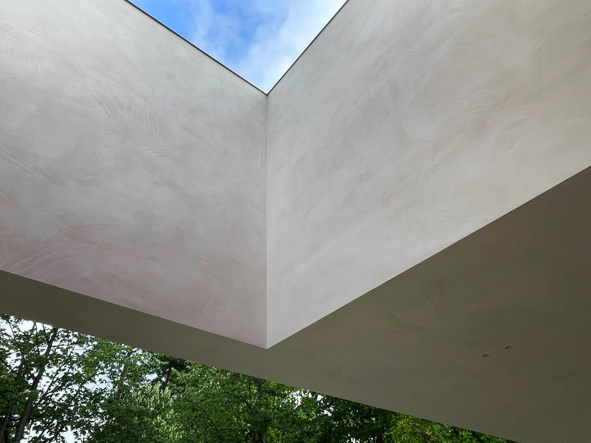 WhatsApp Image 2025-12-02 at 12.01.10 (3).jpg