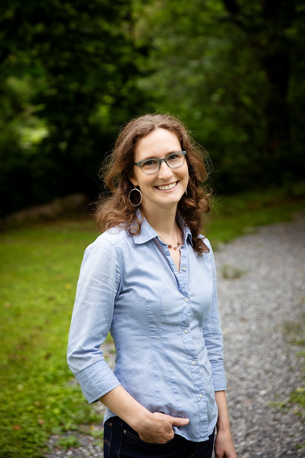 Asheville therapist Alice Berry offers grief therapy, bereavement therapy, and therapy for queer people in North Carolina.
