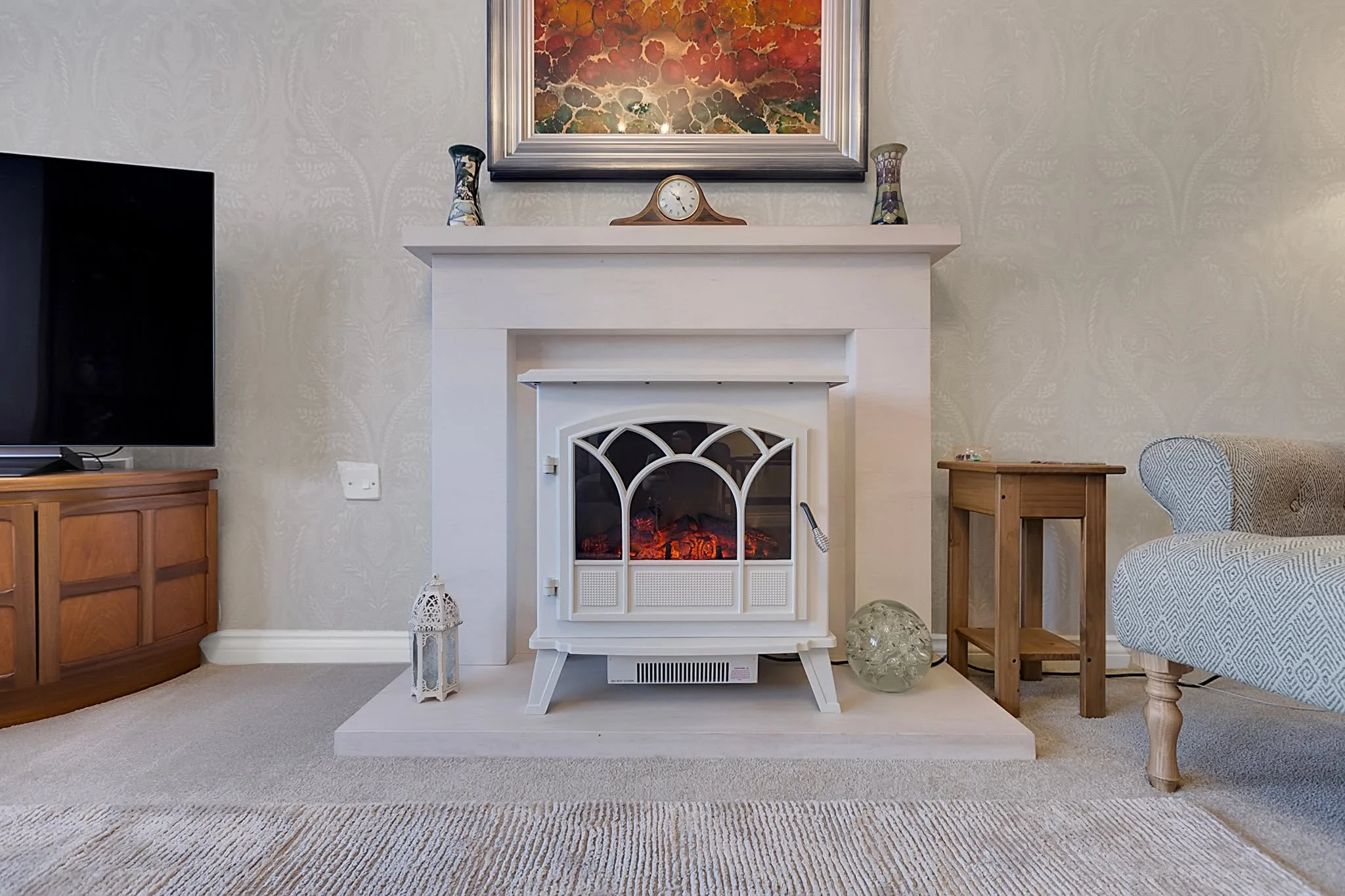 📸 5 Reasons Why Professional Photography Sells Your House Faster 🏠
1️⃣ First impressions happen online &ndash; 95% of buyers start their search there
2️⃣ Listings with professional photos sell up to 32% faster
3️⃣ Your home stands out against compe