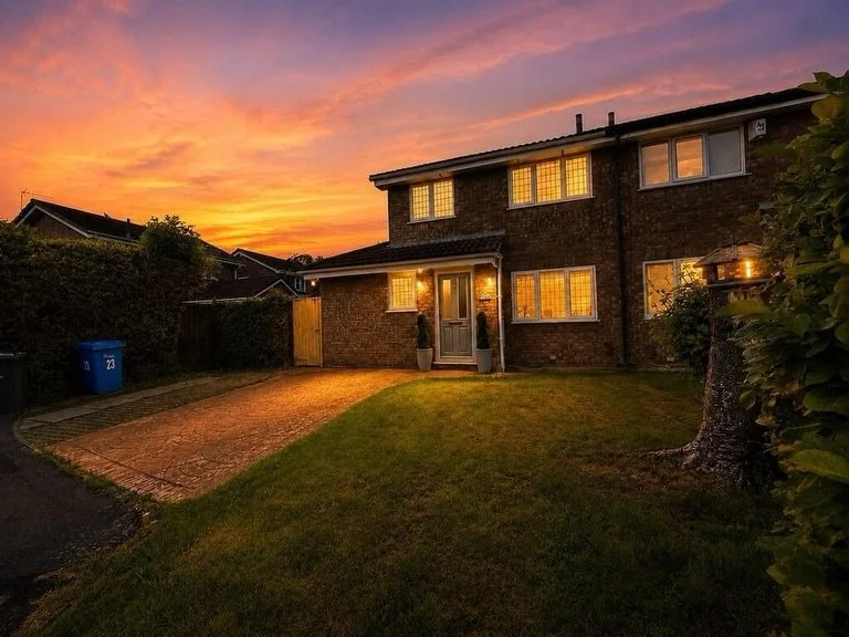 JUST LISTED🏡 Stonehaven Drive, Fearnhead, Warrington, Cheshire | &pound;320,000 | Three Bedroom Semi-Detached | Two Bathrooms 🏡

✨Extended Family Semi Detached Home
✨Open Plan Kitchen/Dining Area
✨Bi-fold Patio Doors
✨Downstairs Shower Room
✨Large 