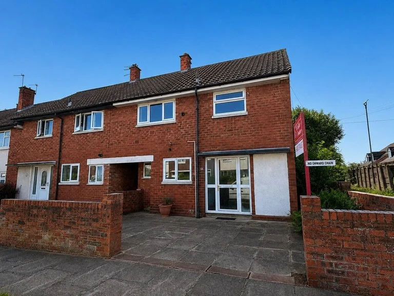 🏡 JUST LAUNCHED 🏡

Calling all first-time buyers, investors and renovators! 🔨✨

This 3-bedroom end-terrace on Saxon Crossway, Winsford has just come to the market for &pound;140,000 and offers a fantastic opportunity to create a home that&rsquo;s 