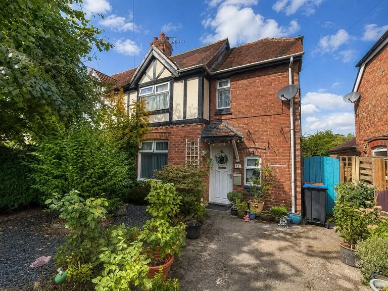 🏡 JUST LAUNCHED | FORSTER AVENUE, WEAVERHAM | &pound;210,000

✨ A beautifully presented and extended semi-detached home offering versatile living space, a generous garden and plenty of off-road parking.

Extended by the current owner, this fantastic