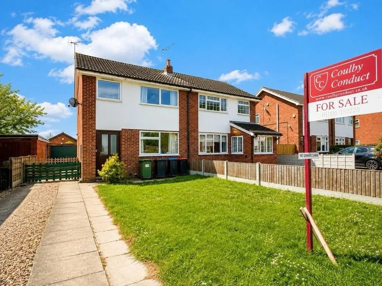 🏡 𝐋𝐎𝐎𝐊𝐈𝐍𝐆 𝐅𝐎𝐑 𝐘𝐎𝐔𝐑 𝐍𝐄𝐗𝐓 𝐇𝐎𝐌𝐄? 🏡

📍 Shelley Avenue, Wincham, Northwich
💰 NOW &pound;250,000 &mdash; PRICE REDUCED!

🔨 𝐋𝐎𝐎𝐊𝐈𝐍𝐆 𝐅𝐎𝐑 𝐀 𝐏𝐑𝐎𝐉𝐄𝐂𝐓? 𝐓𝐇𝐈𝐒 𝐂𝐎𝐔𝐋𝐃 𝐁𝐄 𝐓𝐇𝐄 𝐎𝐍𝐄! 🔨

This three-bedroom se