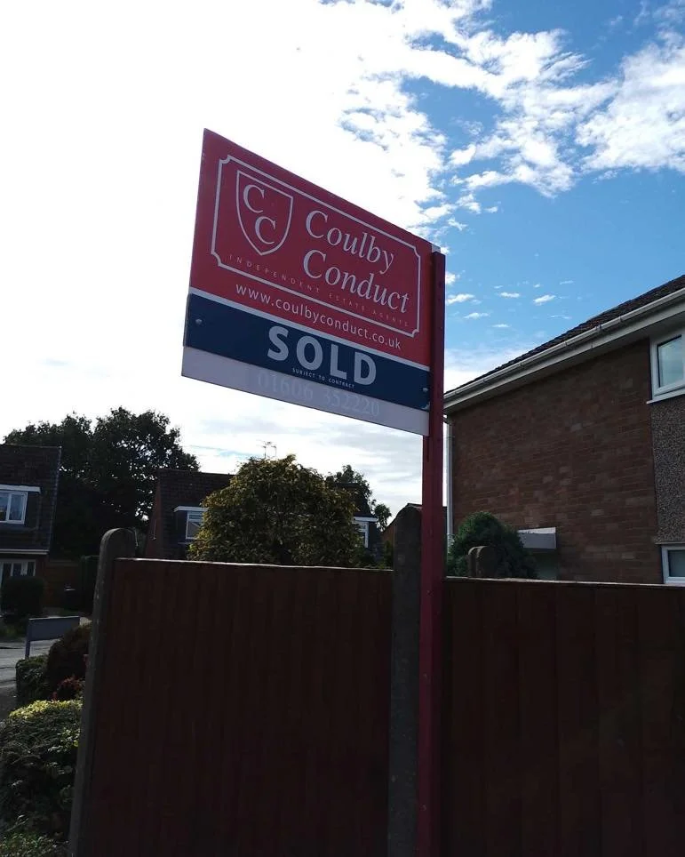 🏡 SOLD! 🎉

Another property successfully sold, and another chapter begins for its new owners.

Located in a lovely, leafy setting, this attractive development has now found its next residents. 🌿🔑

Congratulations to everyone involved in the sale!