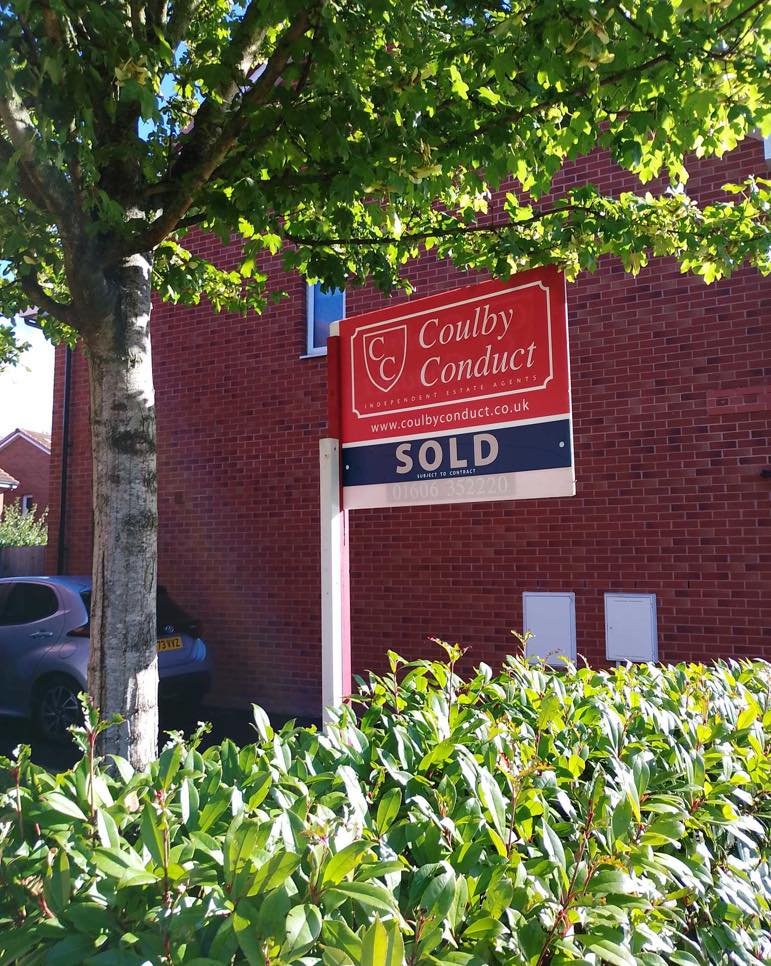 🚨 SOLD BOARD TAKEOVER! 🚨

They&rsquo;re popping up EVERYWHERE this week! 🏡🔴

Want to see a SOLD board outside your home too?

📞 Call Coulby Conduct Estate Agents today and let&rsquo;s get you SOLD! 🔑

#SOLD #EstateAgents #coulbyconduct #cheshir