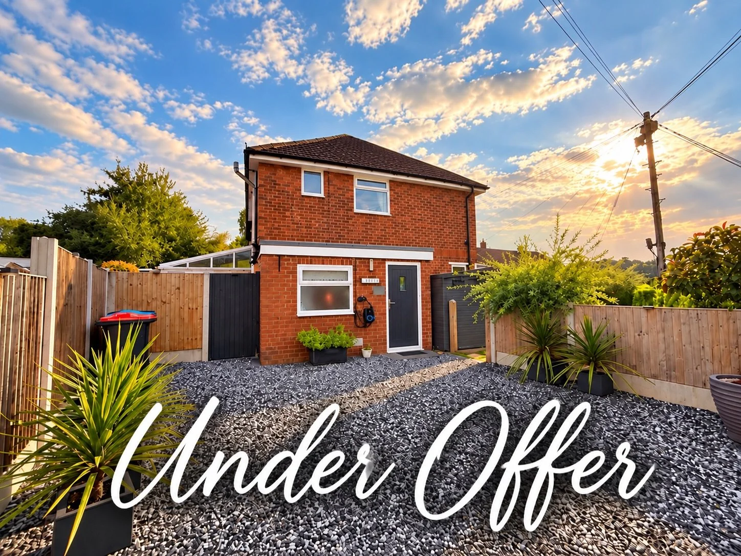 🎉🏡 𝐔𝐍𝐃𝐄𝐑 𝐎𝐅𝐅𝐄𝐑 𝐈𝐍 𝐉𝐔𝐒𝐓 𝟓 𝐃𝐀𝐘𝐒! 🏡🎉

📍 Townshend Road, Lostock Gralam, Northwich

Another fantastic result for Coulby Conduct! 🙌✨

This lovely 3-bedroom semi-detached home attracted a buyer and went UNDER OFFER in just 5 days