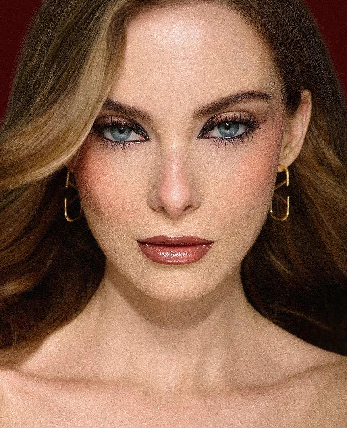 Beauty portraits for @valentino.beauty with amazing 
@juanbavaldi ⭐️

Model @yvonnesprenger 
Muah @juanbavaldi 
Retouch @viktoria.smalchuk 
Photography @jana.kukebal