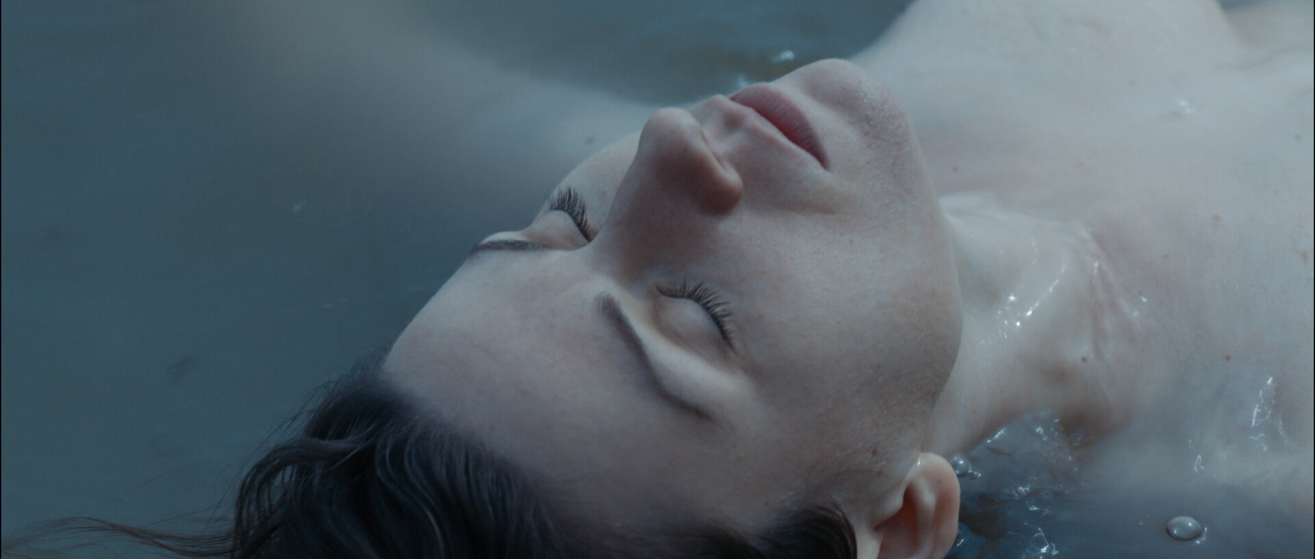 Siren - a short film by Louise Marie Cooke