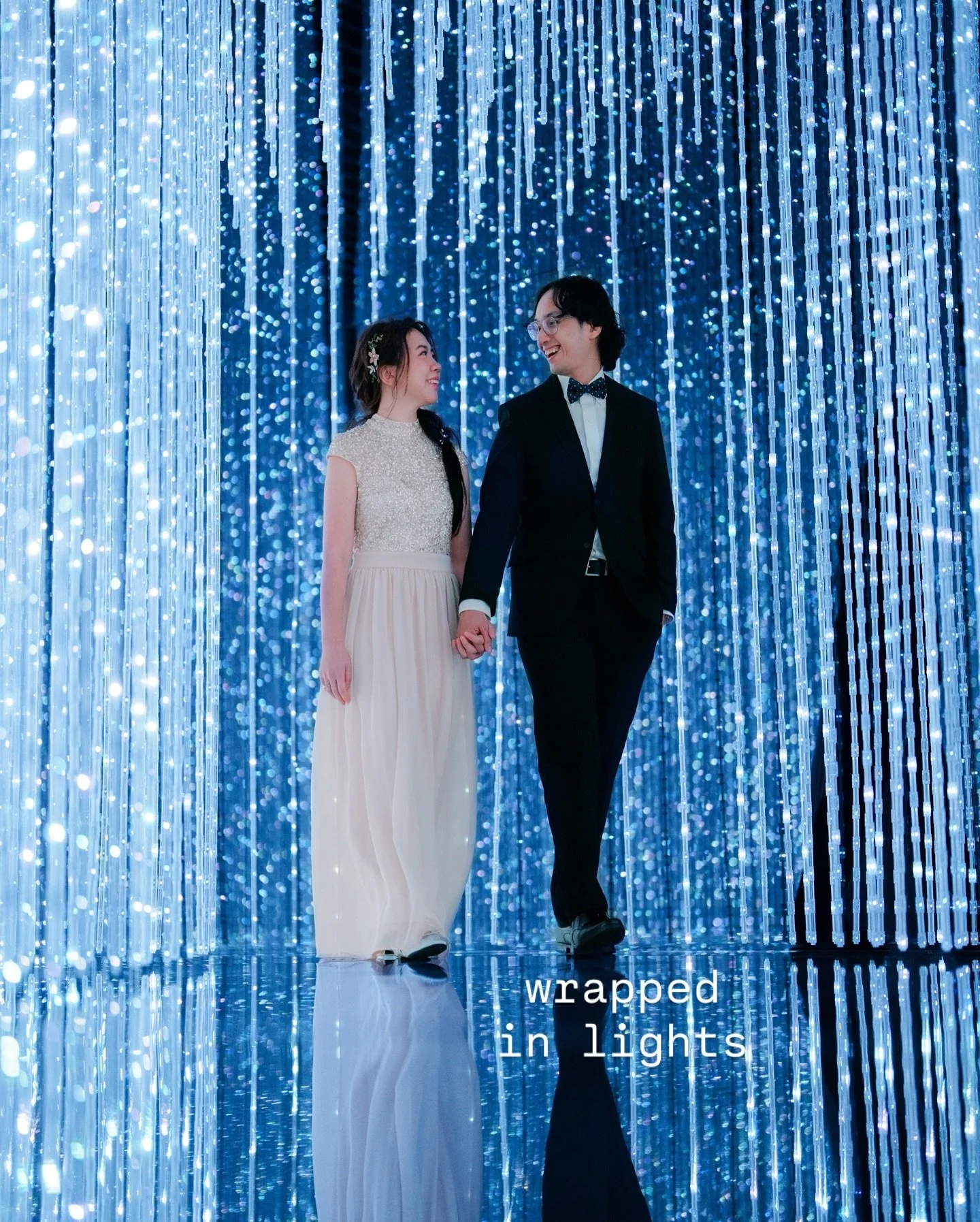 in a room full of shifting colours, you&rsquo;re the one thing that never changes

Makeup @sarahlee_autelier @autelier_makeup 
Venue @artsciencemuseumsg 

#FutureWorldASM #ArtScienceMuseum #MarinaBaySands
#InteractiveArt #ImmersiveArt