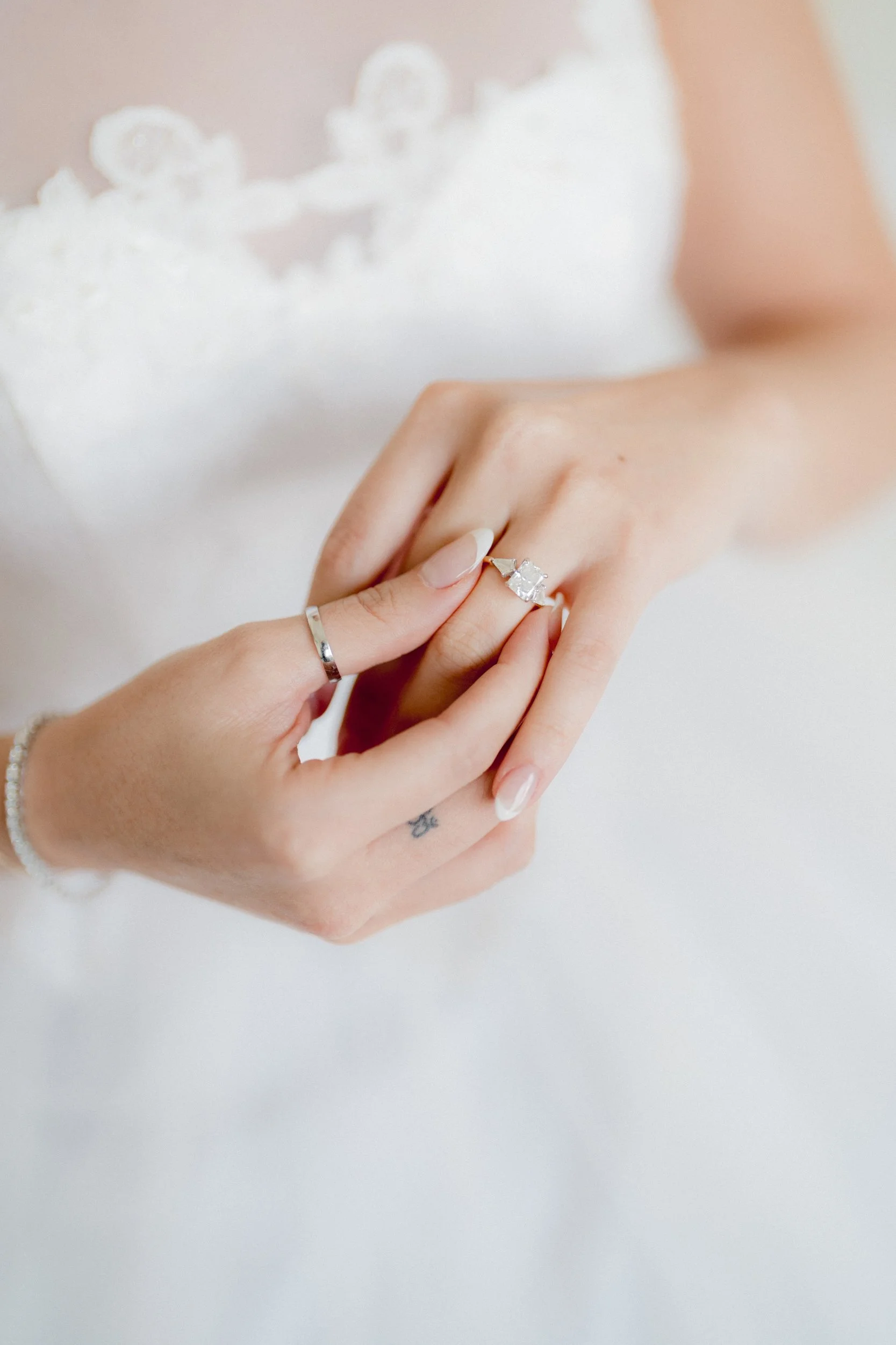 mayadavidov_louiebarnett_wedding_019.jpg