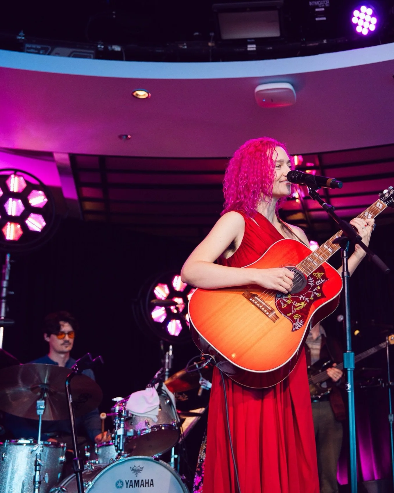 Another night at sea, another excuse to dress up and sing my heart out 🚢🌟 thank you @bottiatsea