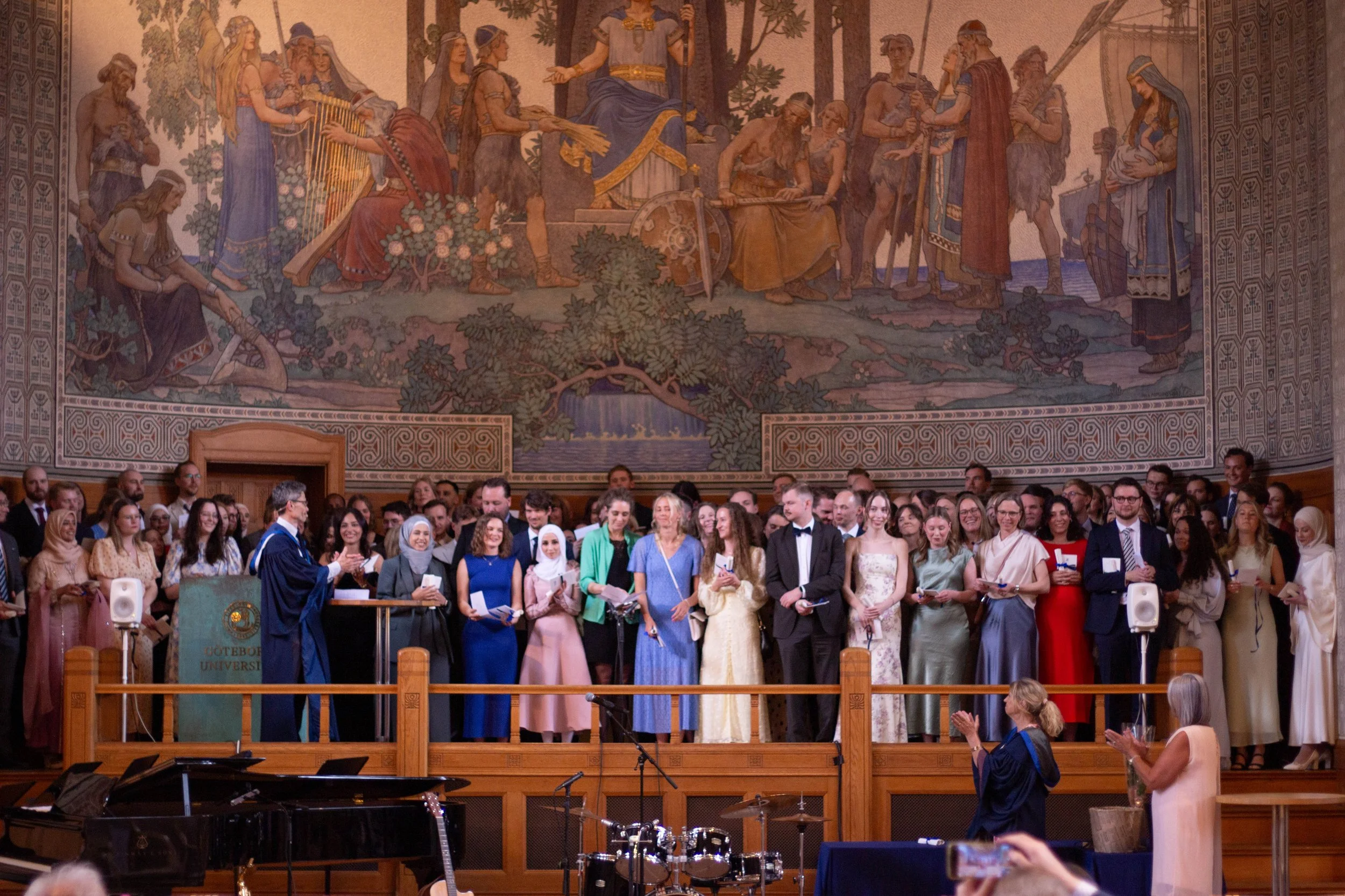 När fotografen smyger sig in på läkarexamen