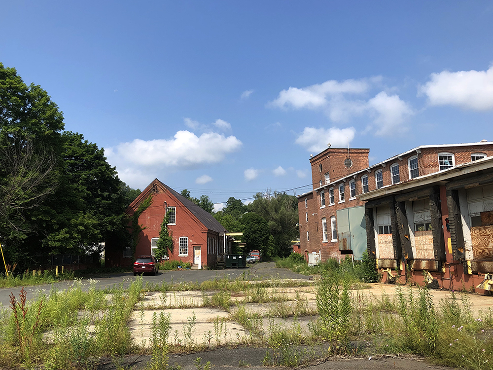 Eagle Mill building, Lee MASS, photo