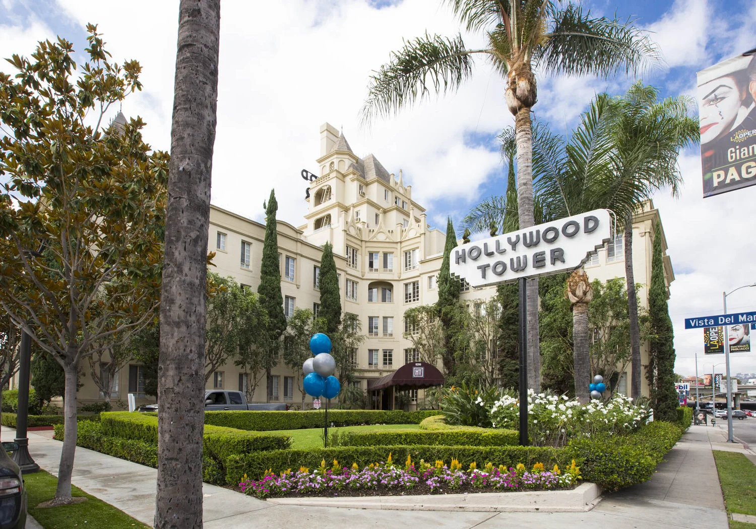 Hollywood Tower
