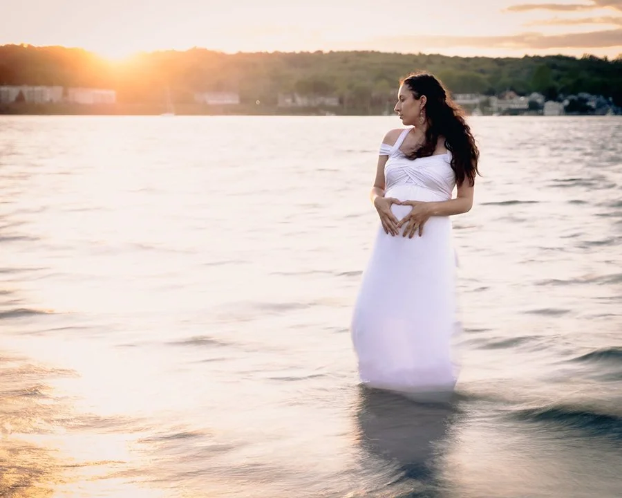 S Lawhorne Photography - Goddard_Park-Katie_Beach_Long_Exposure-maternity-portrait.jpg