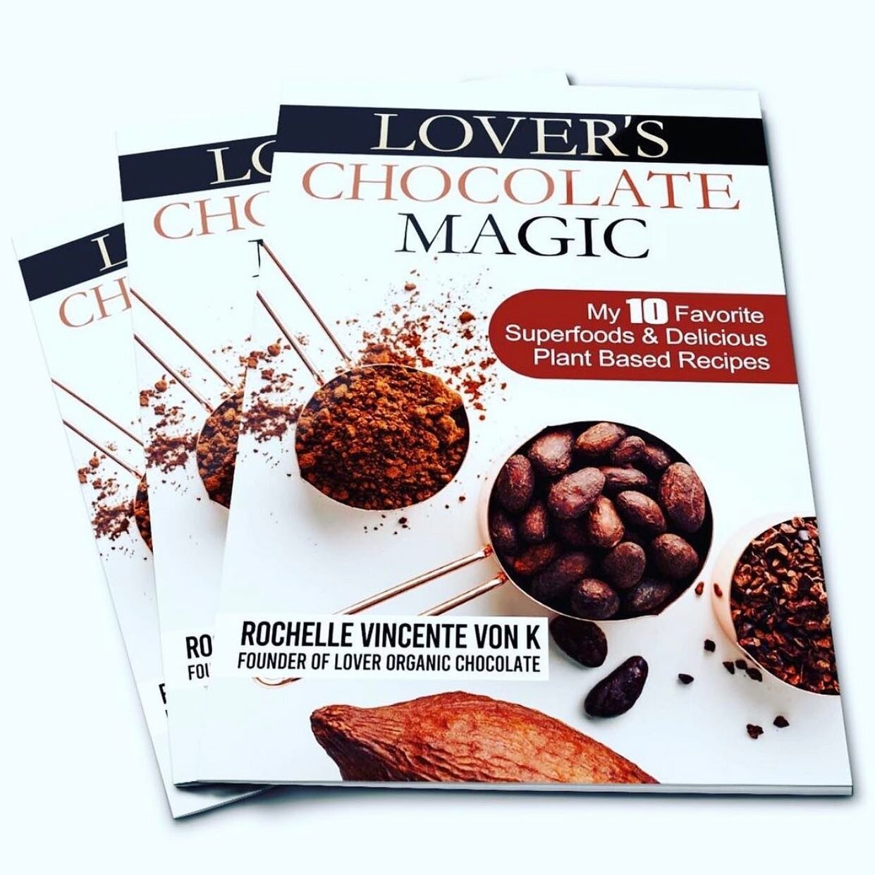HAPPY WORLD CHOCOLATE DAY 💗🍫💓 If u haven&rsquo;t grabbed a copy of my book on the best superfoods to add to chocolate and all its glorious properties ➡️ https://loverorganicchocolate.com/collections/frontpage 🍫🥰🍫 It&rsquo;s all about alchemical