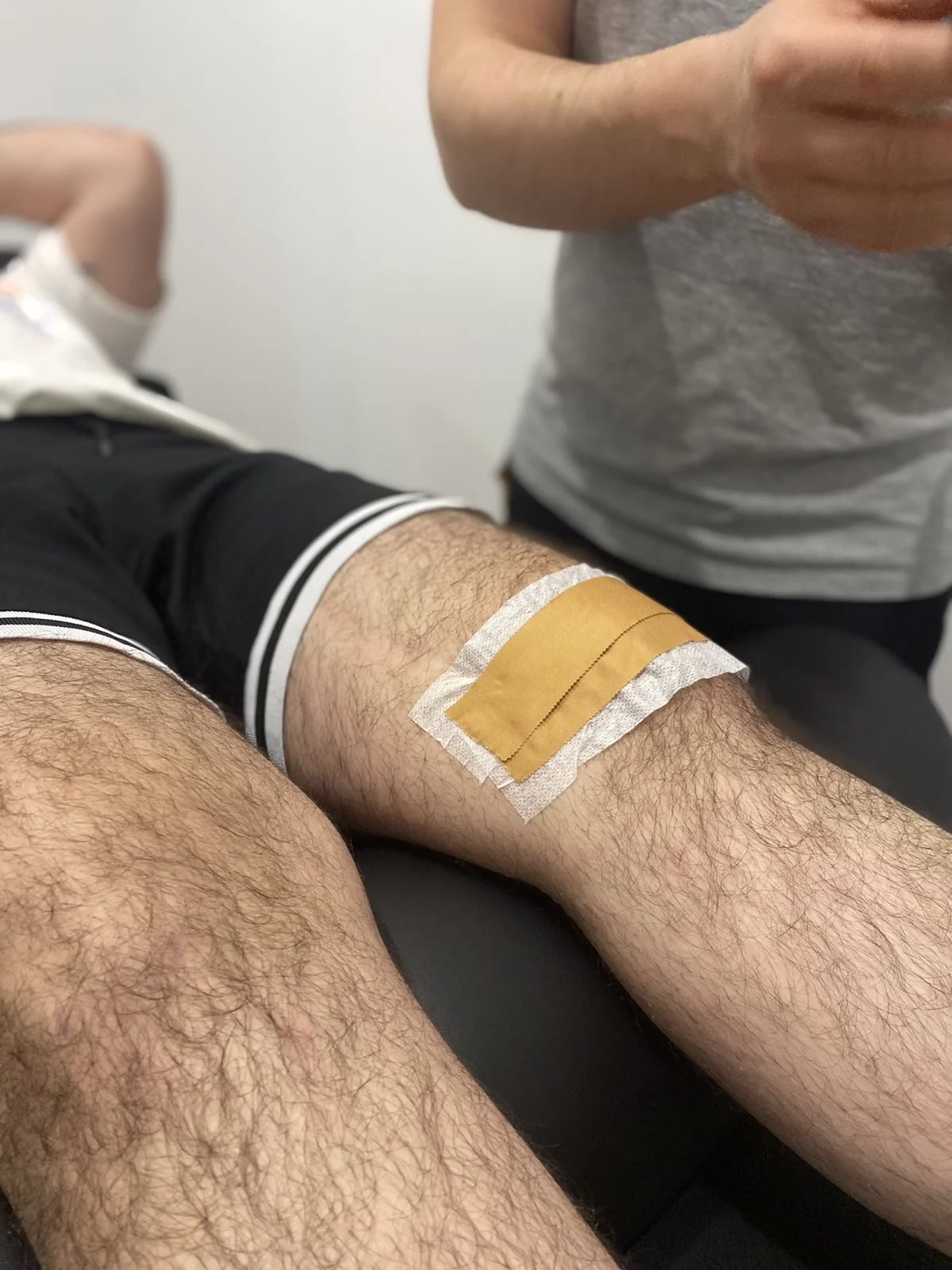 Taping For KneeCap Pain Momentum Physio & Rehab Group