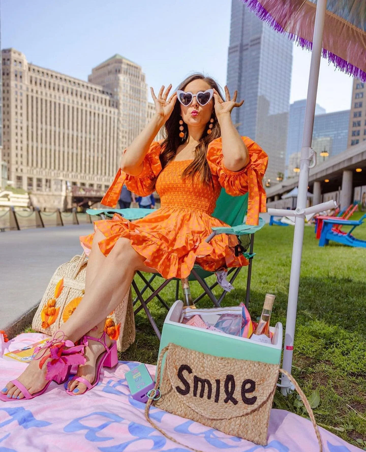 Check out our #AmoreTalent @allepierce sharing her favorite products as of late in her latest post! Happy Friday! 💕

📸: @andresophotography