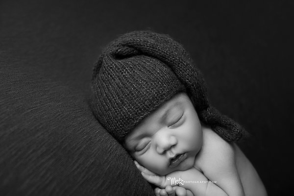 julios-newborn-session-belleville-new-jersey-newborn-photographer-melz-photography-8.jpg