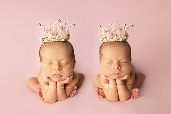 twin-newborn-session-belleville-new-jersey-newborn-photographer-melzphotography-4.jpg