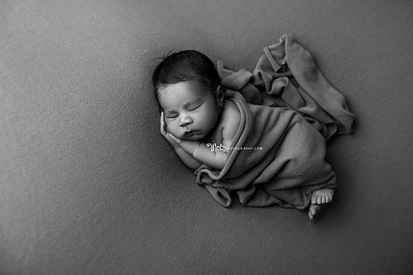 ezraa-newborn-session-belleville-new-jersey-newborn-photographer-melz-photography-2.jpg