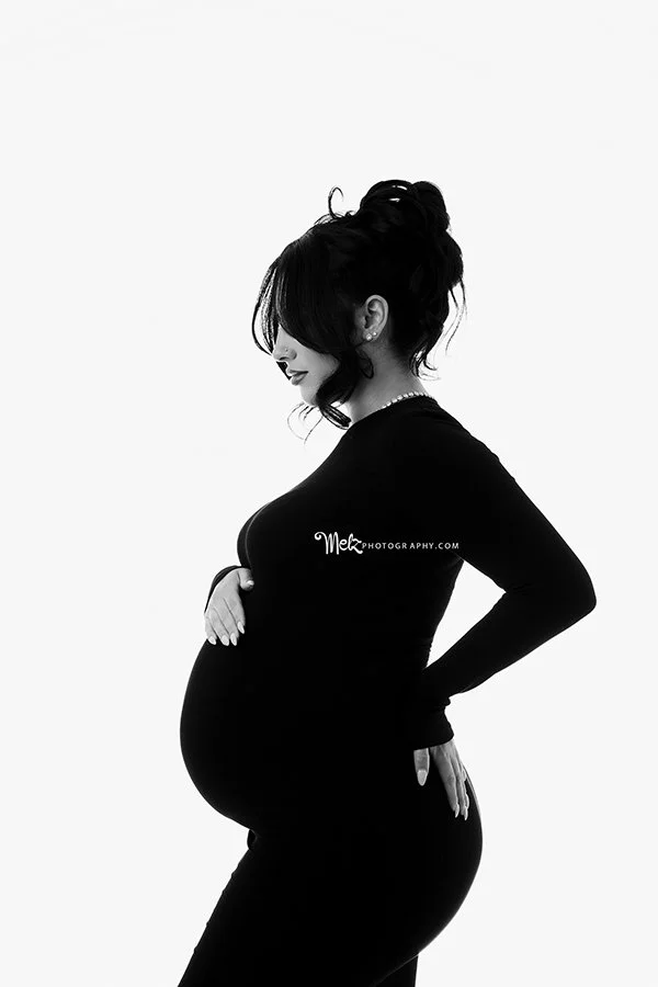 juanisha-maternity-session-belleville-new-jersey-maternity-photographer-melz-photography-2.jpg