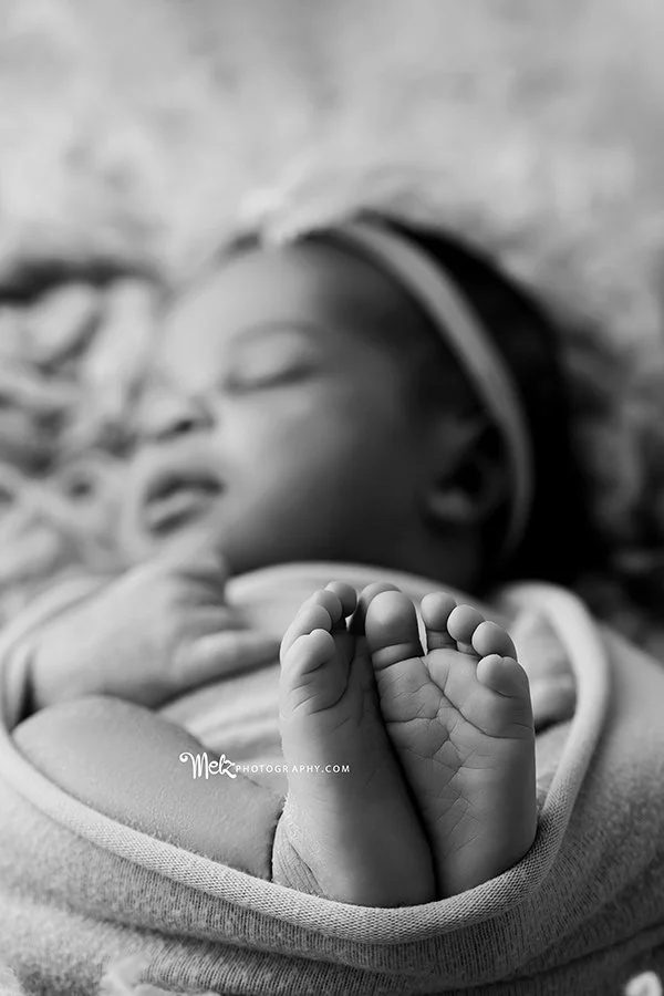 zuri-newborn-session-belleville-new-jersey-newborn-photographer-melz-photography-8.jpg