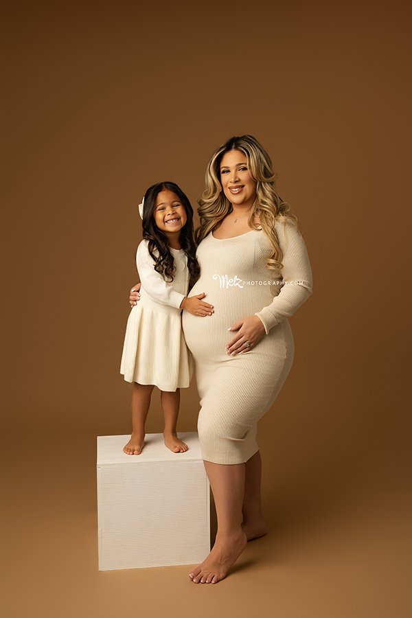 stefanie-maternity-session-belleville-new-jersey-maternity-photographer-melz-photography-3.jpg