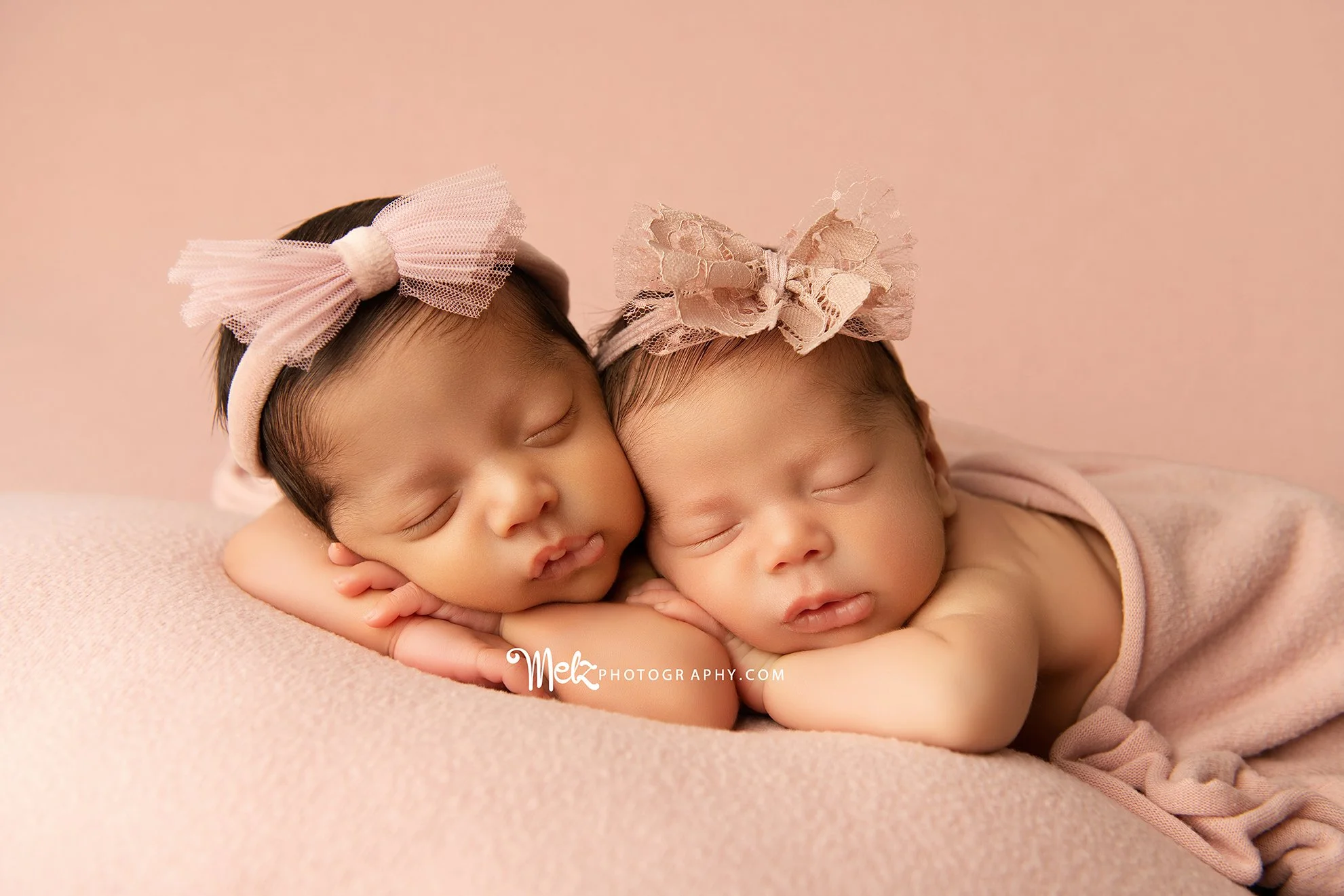 cataleya-sky-catalina-sol-twin-newborn-session-belleville-new-jersey-newborn-photographer-melz-photography-6.jpg