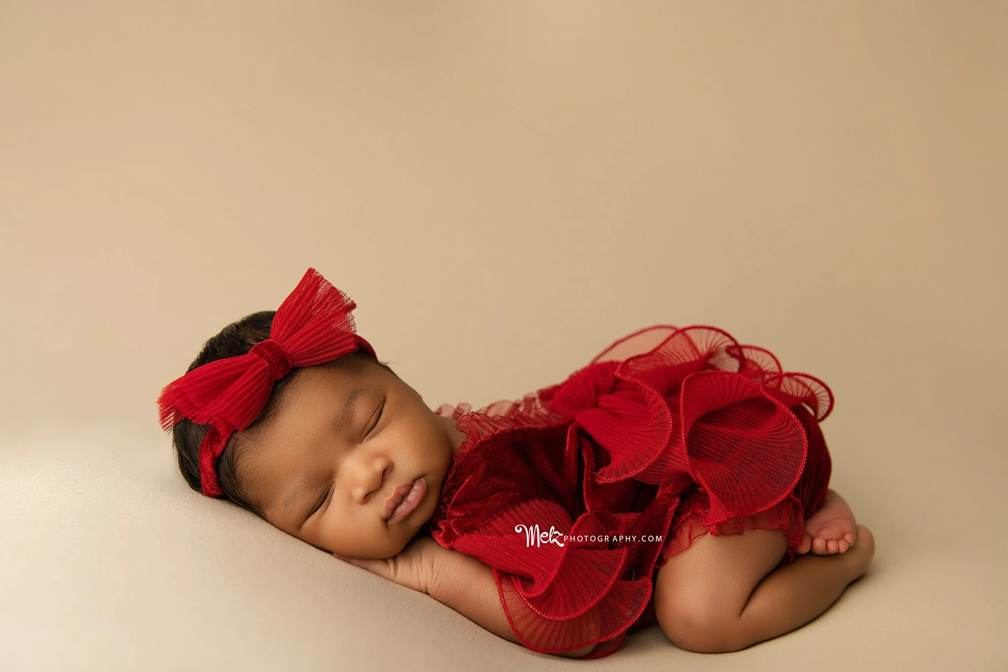 divinity-newborn-session-belleville-new-jersey-newborn-photographer-melz-photography-4.jpg