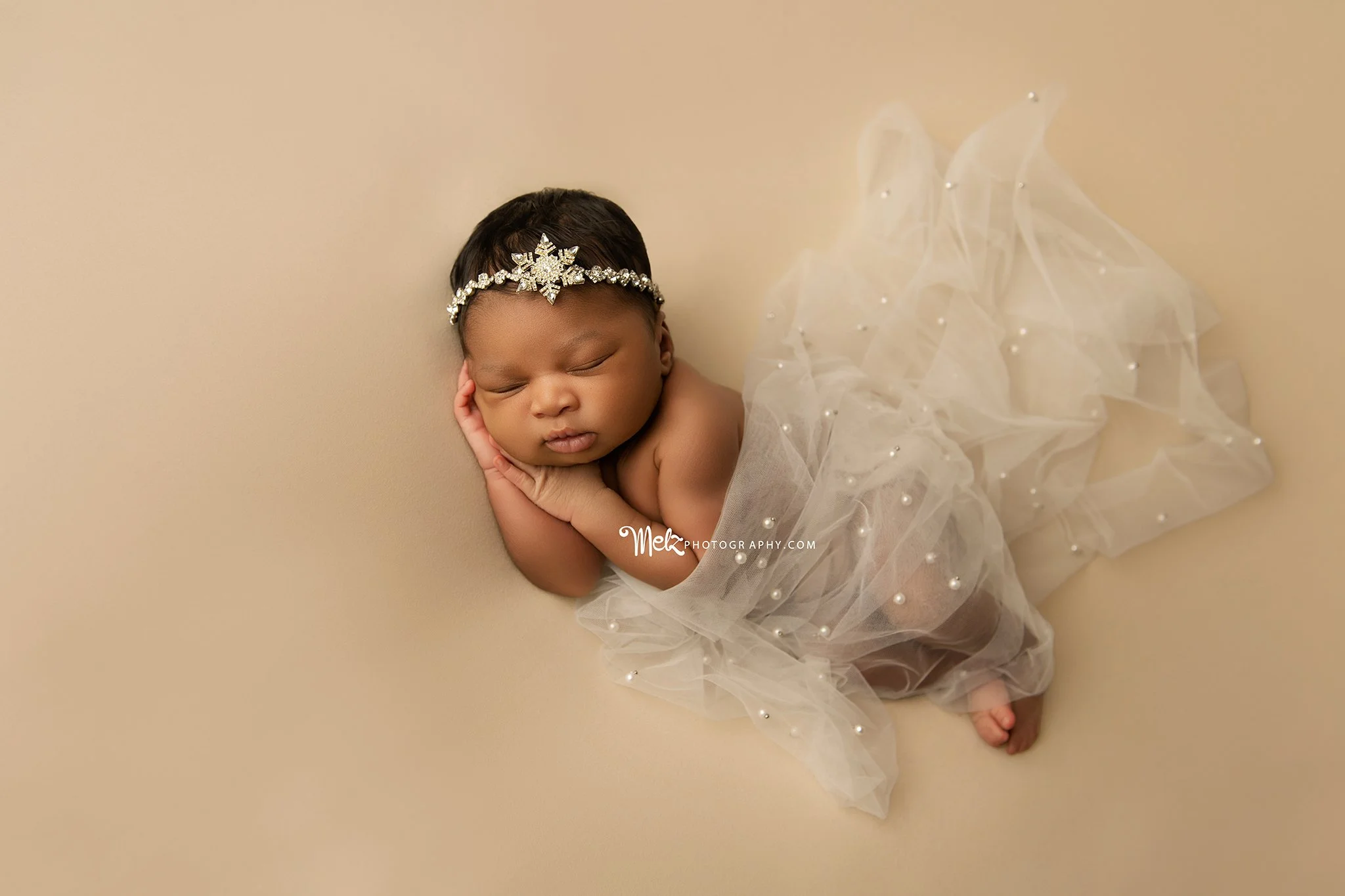 divinity-newborn-session-belleville-new-jersey-newborn-photographer-melz-photography-5.jpg