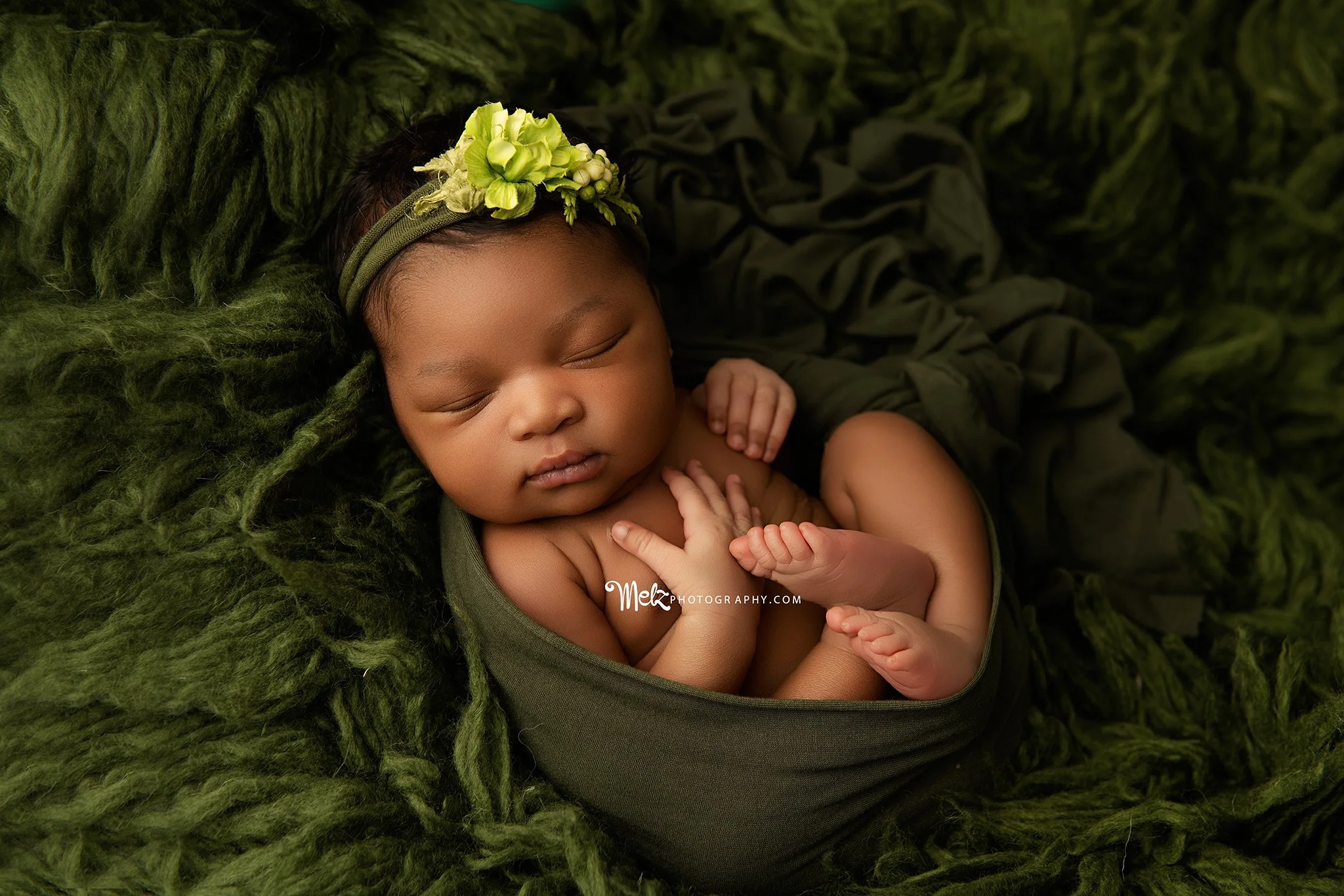 divinity-newborn-session-belleville-new-jersey-newborn-photographer-melz-photography-8.jpg