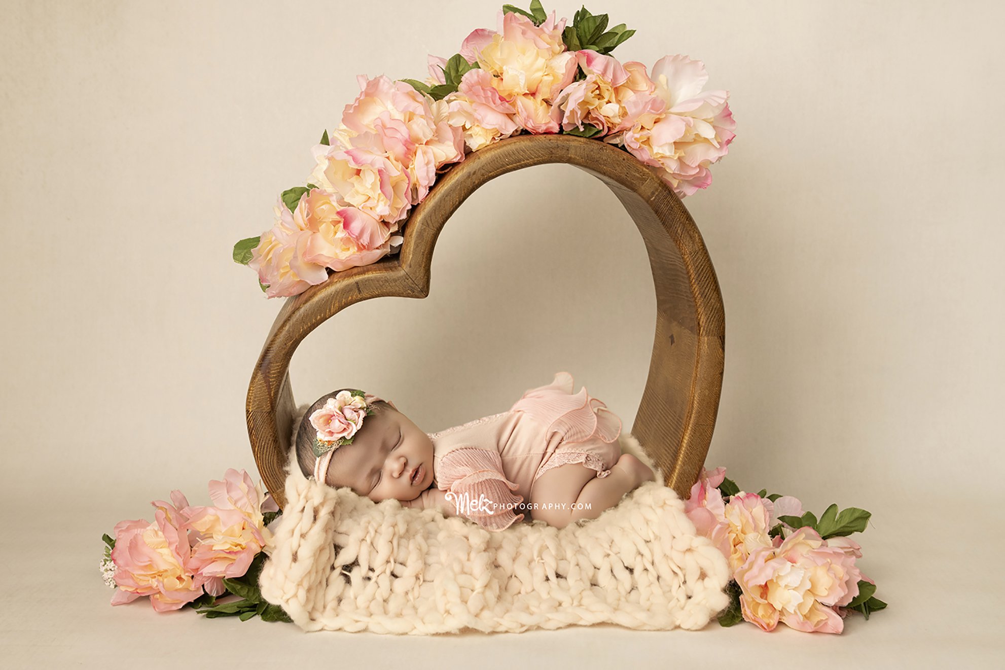 enix-newborn-session-belleville-new-jersey-newborn-photographer-melz-photography-1.jpg