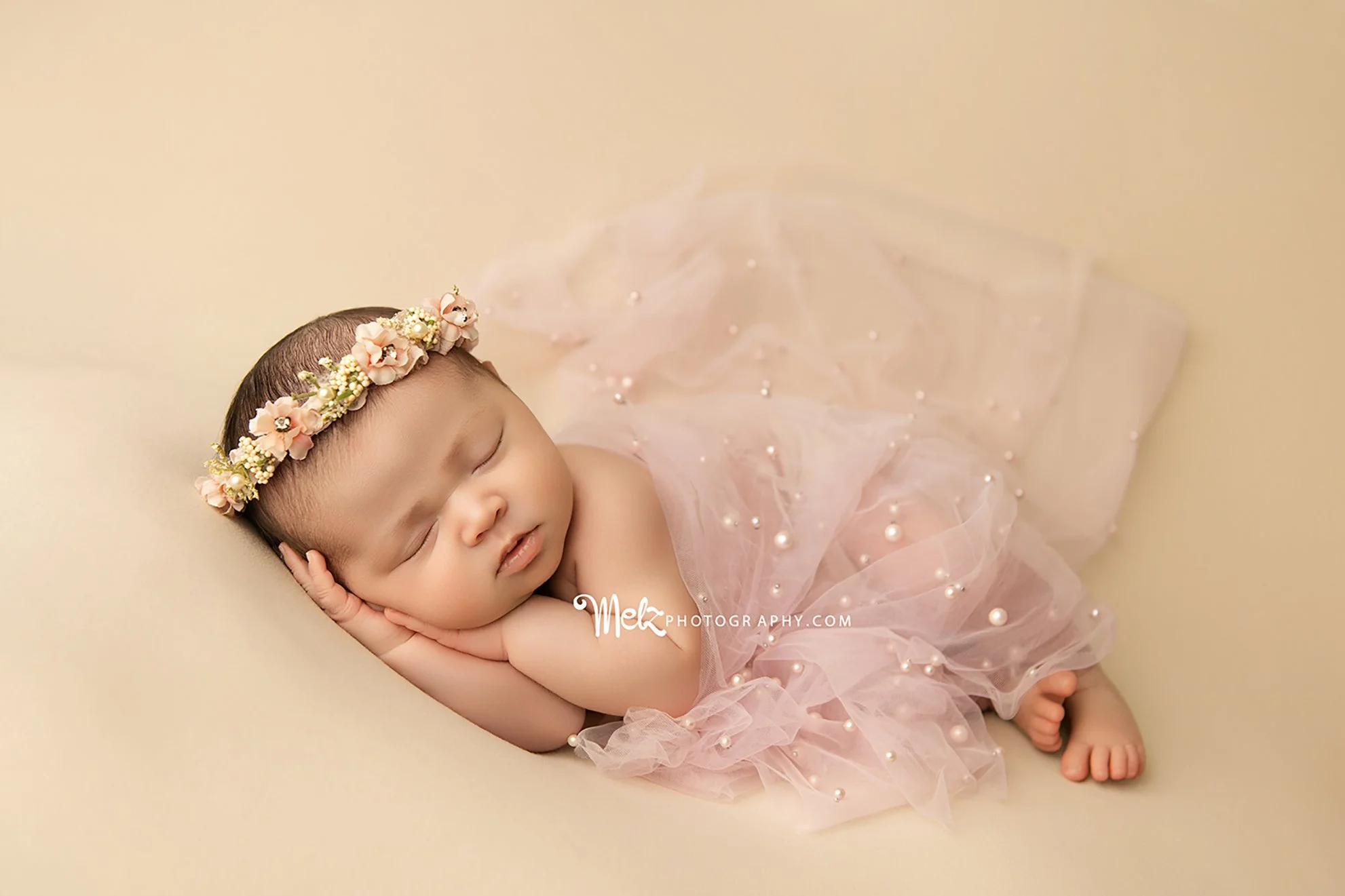 enix-newborn-session-belleville-new-jersey-newborn-photographer-melz-photography-3.jpg