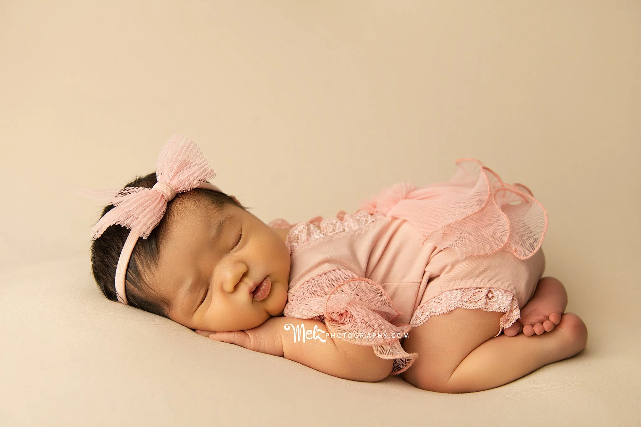 nova-newborn-session-belleville-new-jersey-newborn-photographer-melz-photography-14.jpg