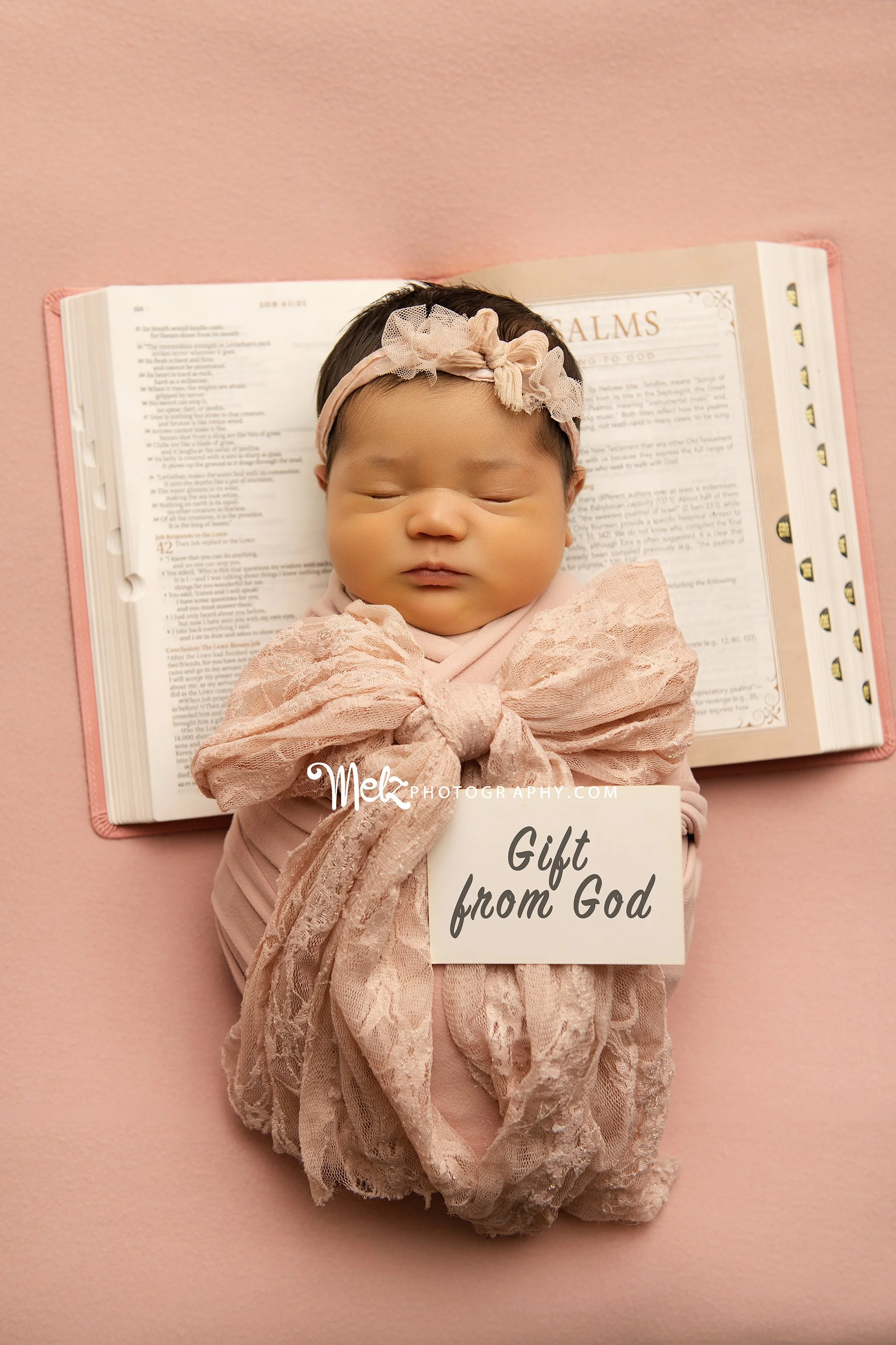 nova-newborn-session-belleville-new-jersey-newborn-photographer-melz-photography-23.jpg